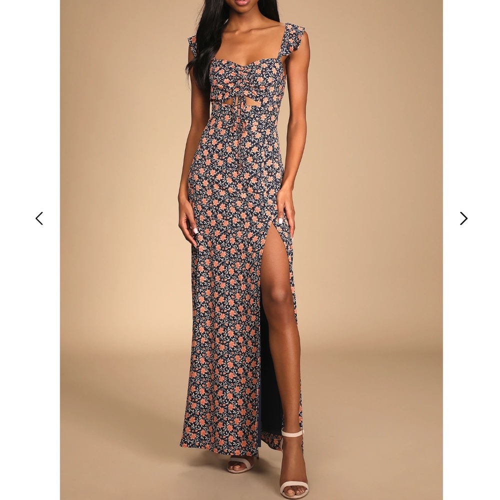 Lulu's Maxi Dress with Cutout Peach/Orange on Navy Sz XS